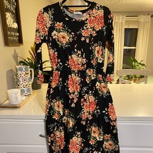 Floral dress never worn